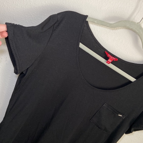 GUESS - CASUAL BLACK T-SHIRT - Picture 6 of 15
